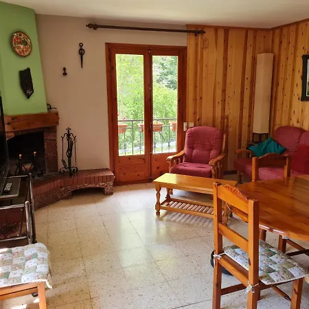 Chalet Independiente En La Vall Fosca , Pirineo Catalan * Pauls de Flamisells